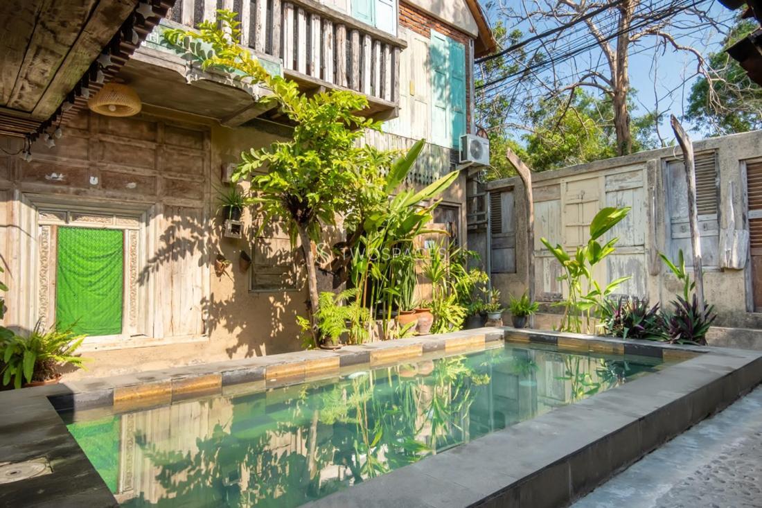 Kayu Beach Villa By Twospaces, Nusa Dua Beach Екстер'єр фото